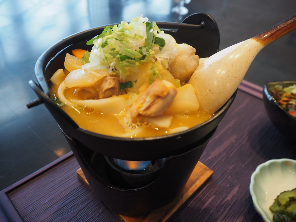 甲斐絹宝刀(かいきぼうとう)